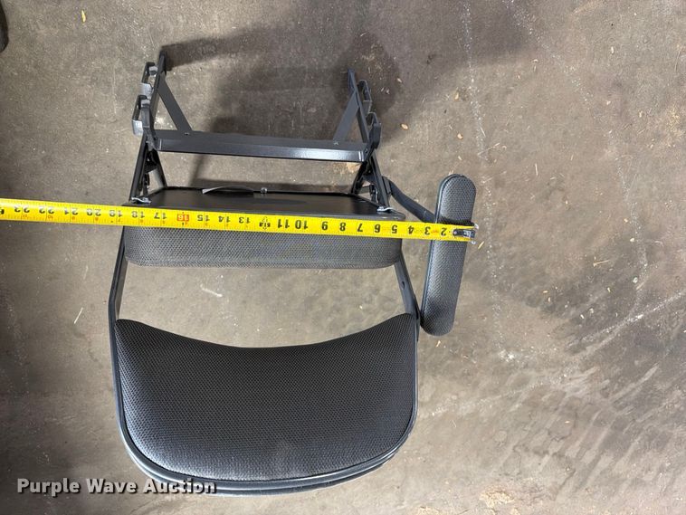image for item EX0993 (103) folding chairs