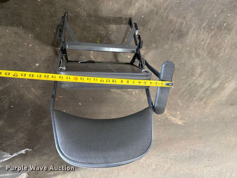image for item EX0994 (14) folding chairs