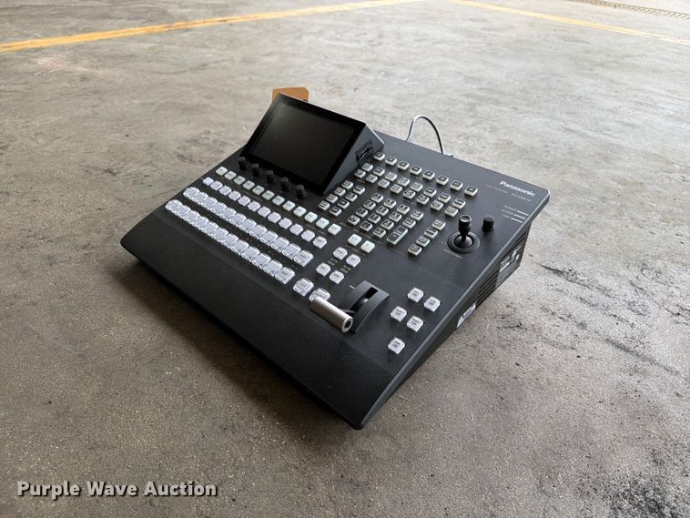 Panasonic AV-HS410 video production switcher