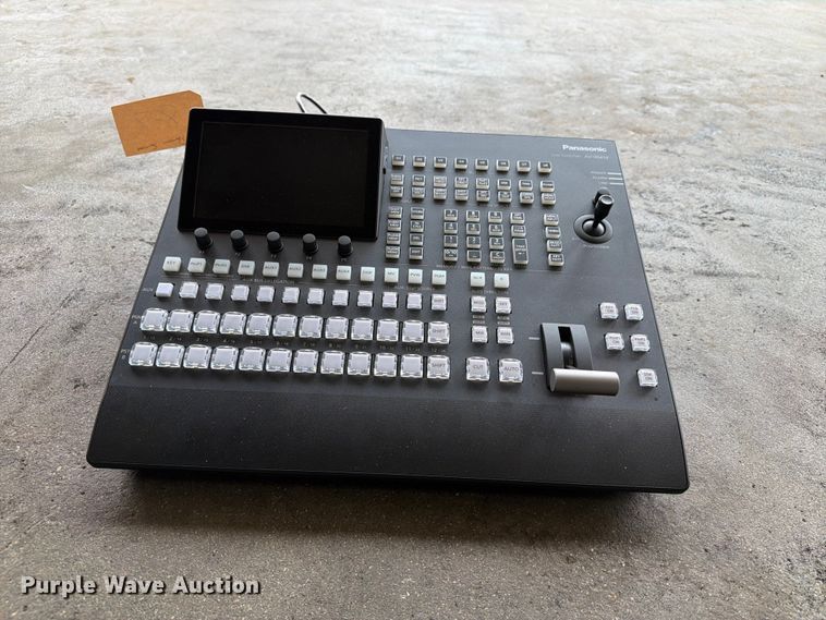 image for item EX0997 Panasonic AV-HS410 video production switcher