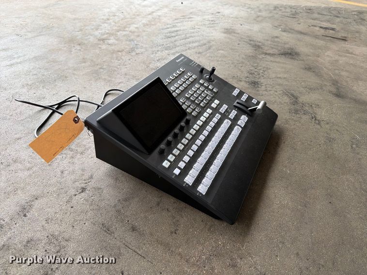 image for item EX0997 Panasonic AV-HS410 video production switcher