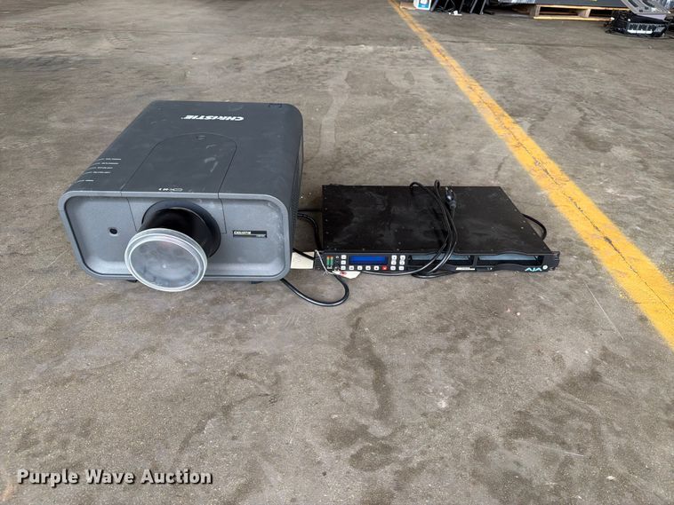 image for item EX0998 Christie LHD700 projector