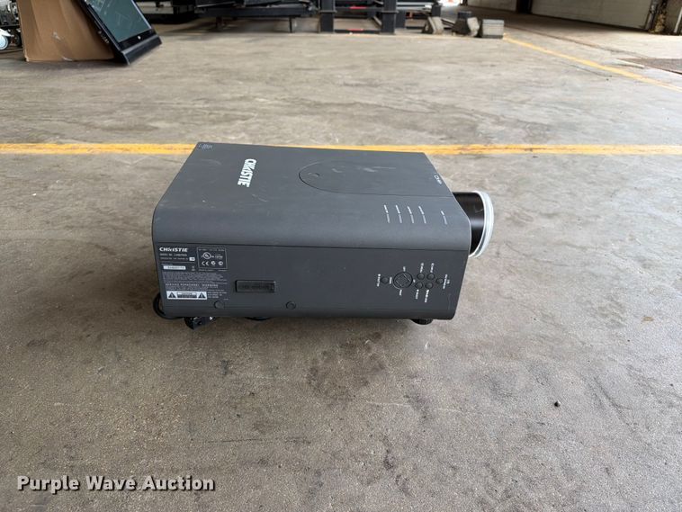 image for item EX0998 Christie LHD700 projector