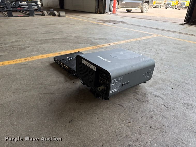 image for item EX0998 Christie LHD700 projector