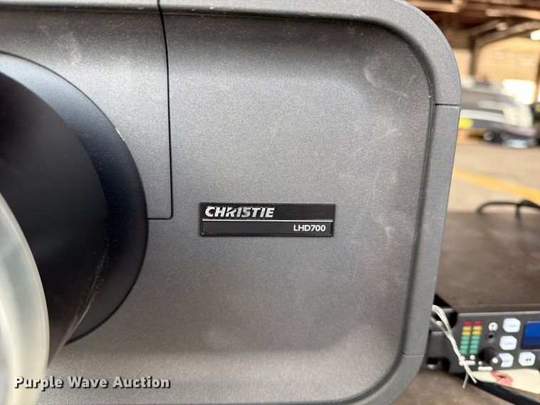 image for item EX0998 Christie LHD700 projector