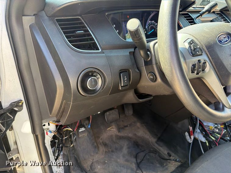 image for item EX2601 2013 Ford Taurus Police Interceptor 