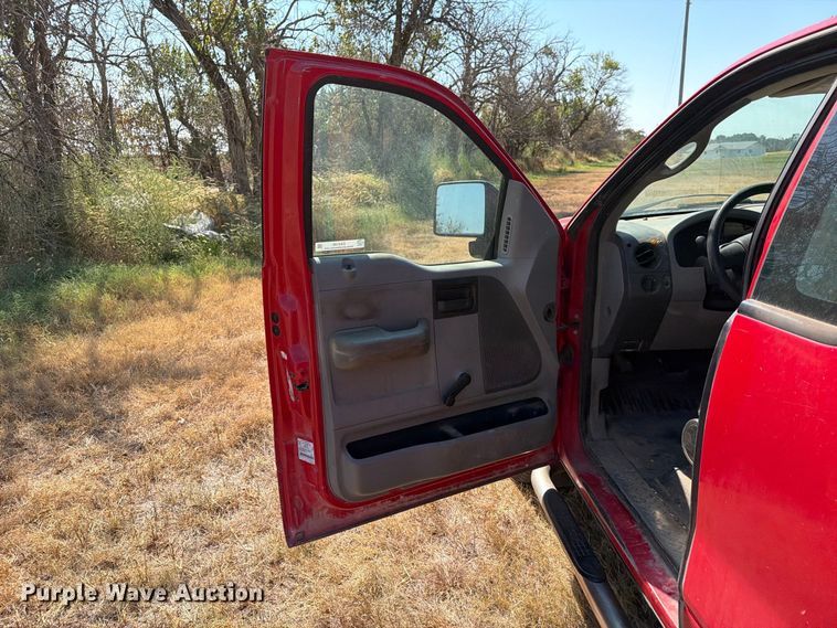 image for item EX4149 2007 Ford F150 pickup truck
