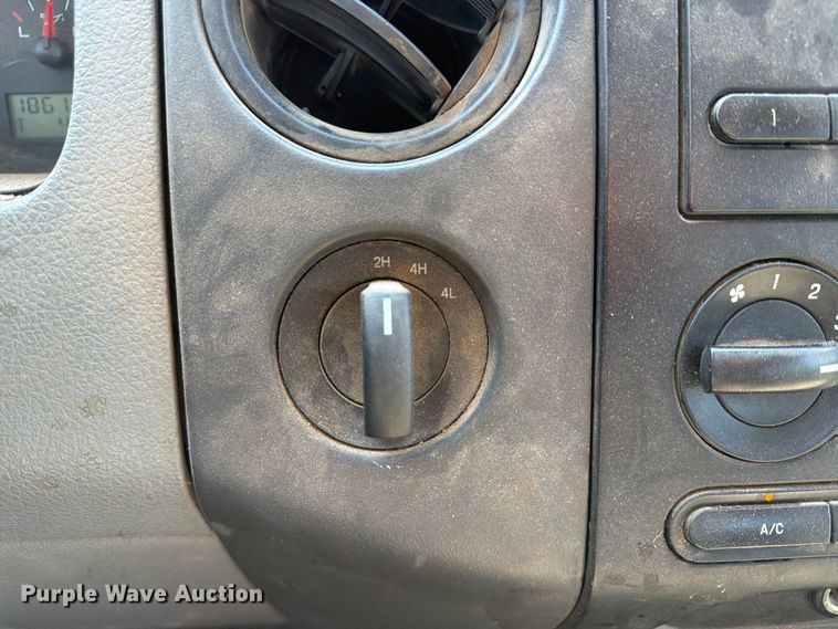 image for item EX4149 2007 Ford F150 pickup truck