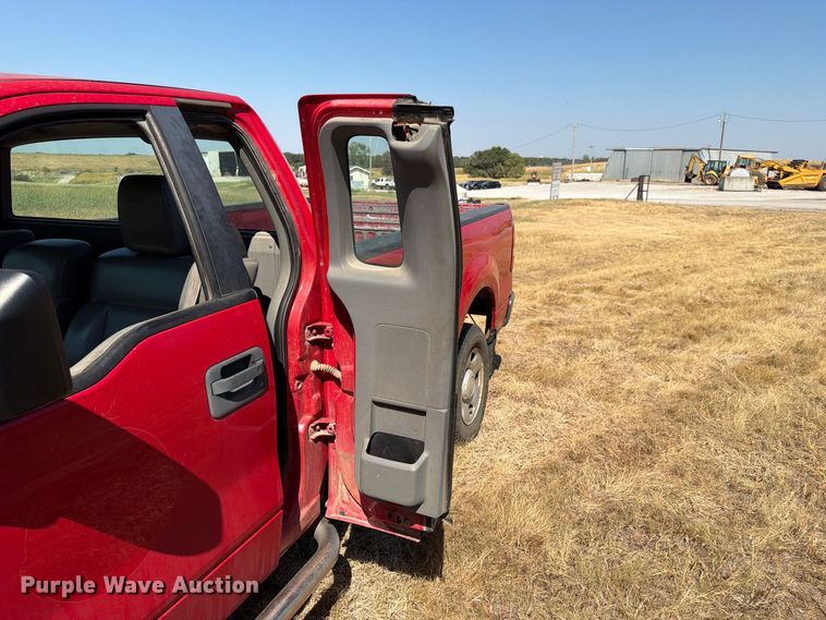 image for item EX4149 2007 Ford F150 pickup truck