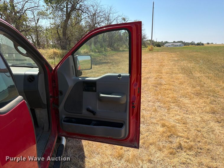 image for item EX4149 2007 Ford F150 pickup truck