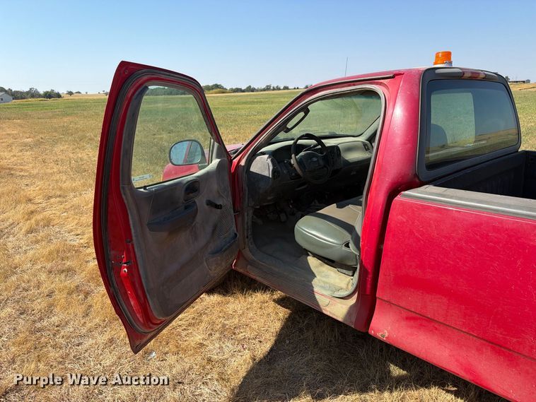 image for item EX4150 2004 Ford F150 pickup truck