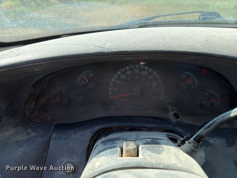 image for item EX4150 2004 Ford F150 pickup truck