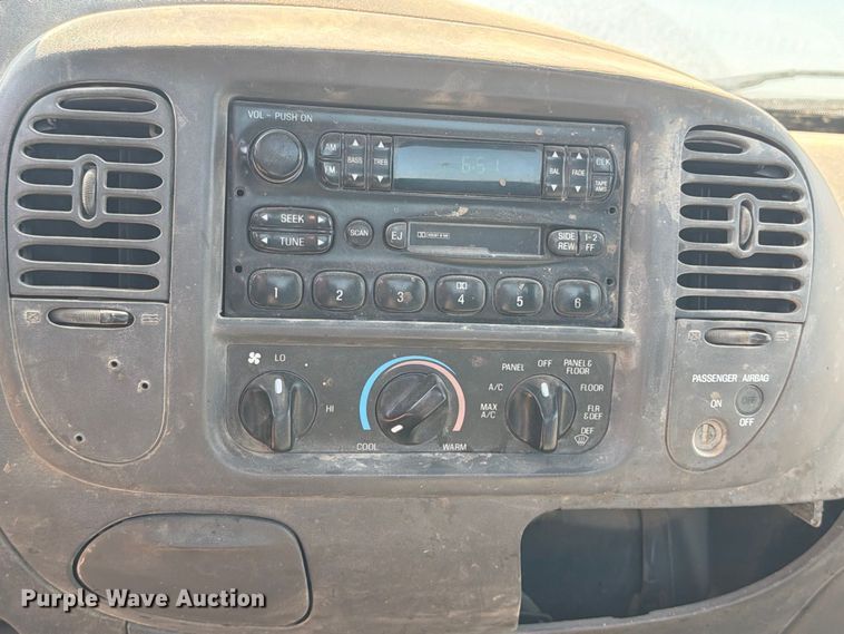 image for item EX4150 2004 Ford F150 pickup truck