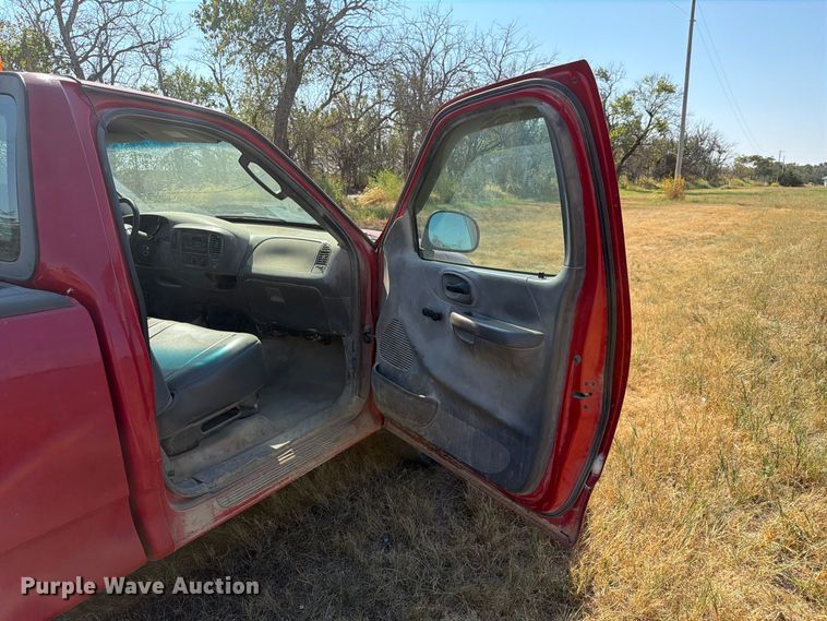 image for item EX4150 2004 Ford F150 pickup truck
