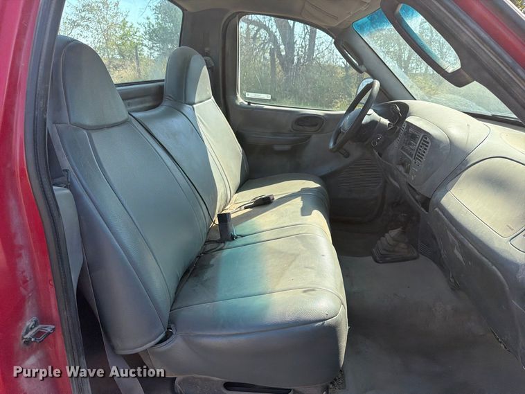 image for item EX4150 2004 Ford F150 pickup truck