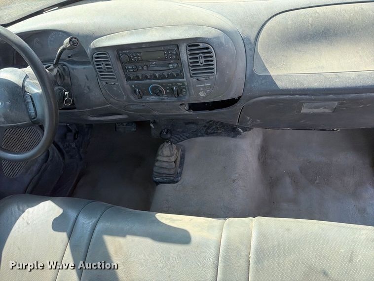 image for item EX4150 2004 Ford F150 pickup truck