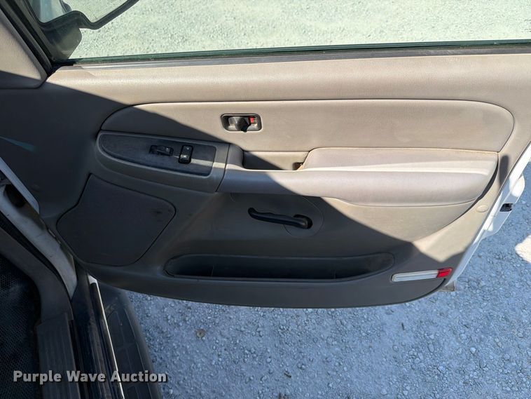 image for item EX4156 2006 Chevrolet Suburban 1500 SUV