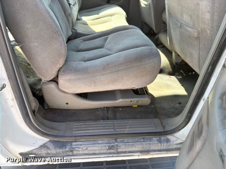 image for item EX4156 2006 Chevrolet Suburban 1500 SUV