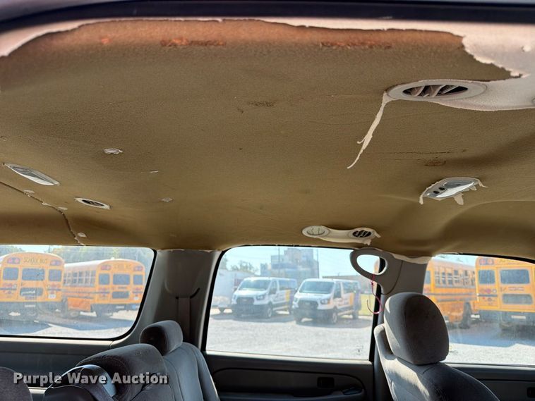 image for item EX4156 2006 Chevrolet Suburban 1500 SUV