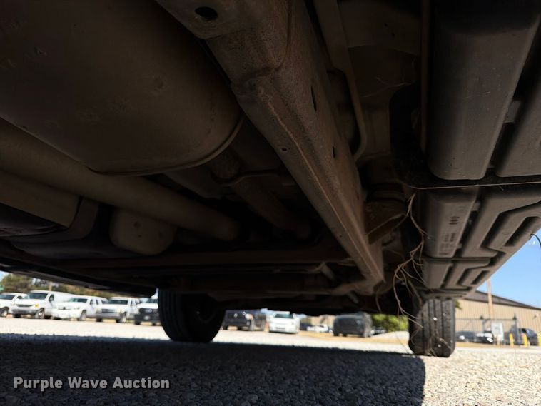 image for item EX4157 2005 Chevrolet Suburban 1500 SUV