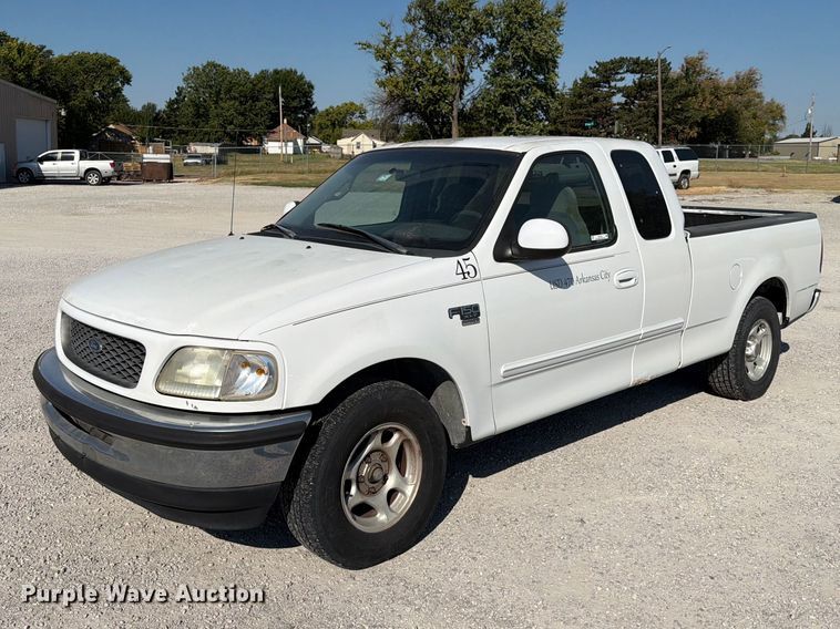 1998 Ford F150 Ext. Cab pickup truck