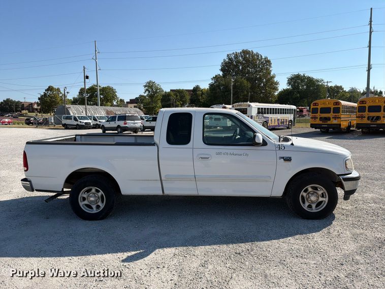 image for item EX4158 1998 Ford F150 Ext. Cab pickup truck