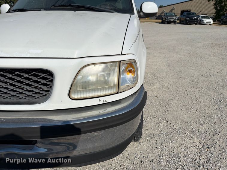 image for item EX4158 1998 Ford F150 Ext. Cab pickup truck