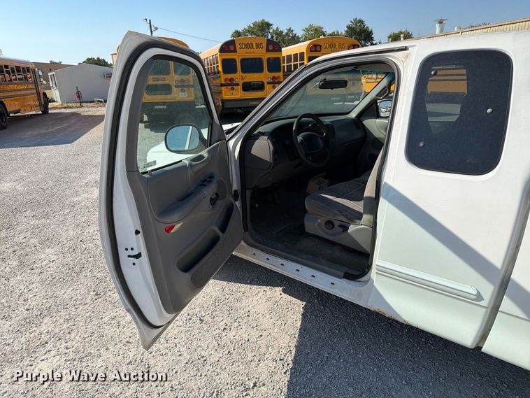image for item EX4158 1998 Ford F150 Ext. Cab pickup truck