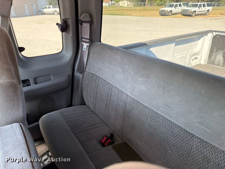 image for item EX4158 1998 Ford F150 Ext. Cab pickup truck