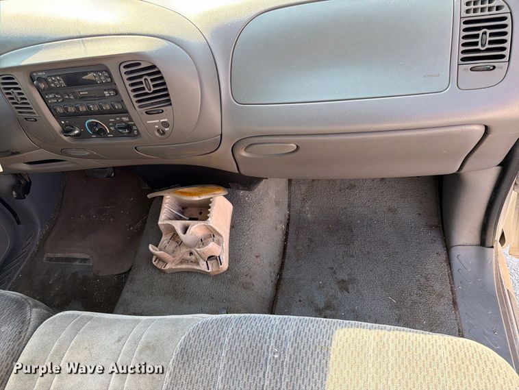 image for item EX4158 1998 Ford F150 Ext. Cab pickup truck