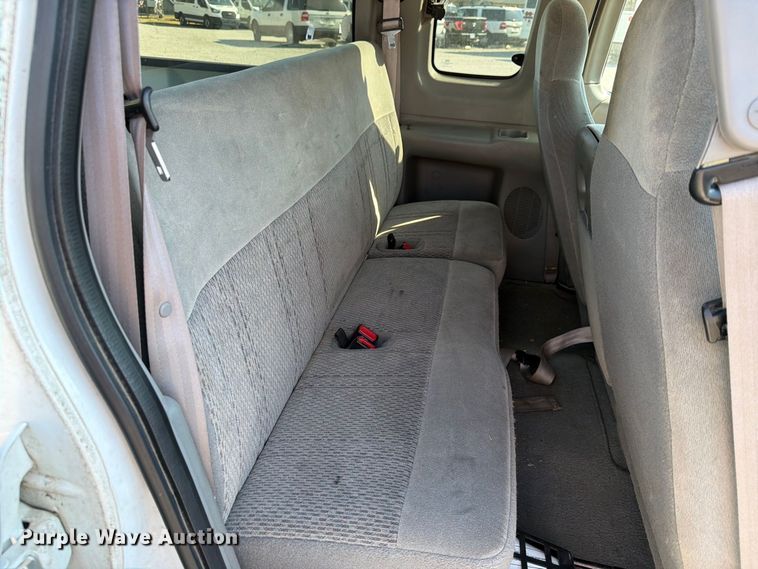 image for item EX4158 1998 Ford F150 Ext. Cab pickup truck