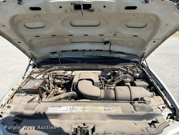 image for item EX4158 1998 Ford F150 Ext. Cab pickup truck