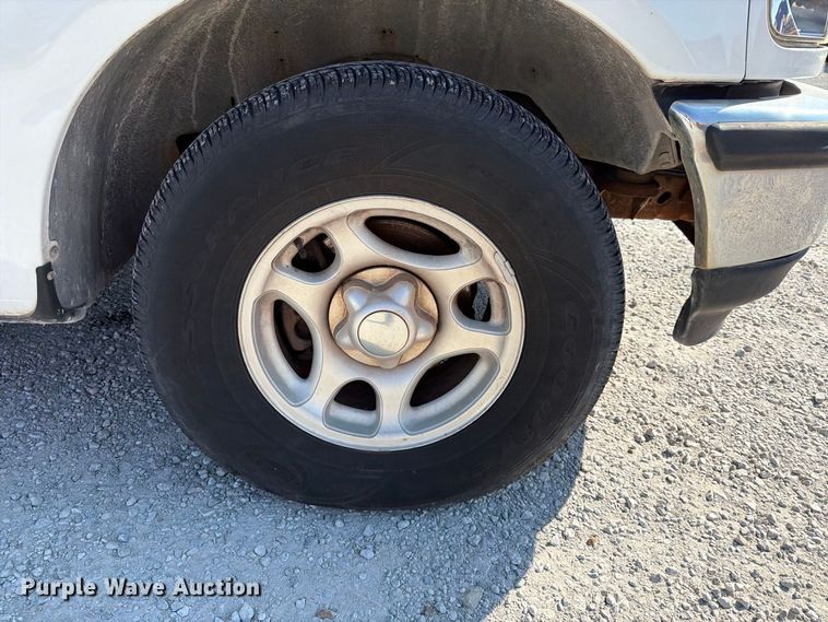 image for item EX4158 1998 Ford F150 Ext. Cab pickup truck