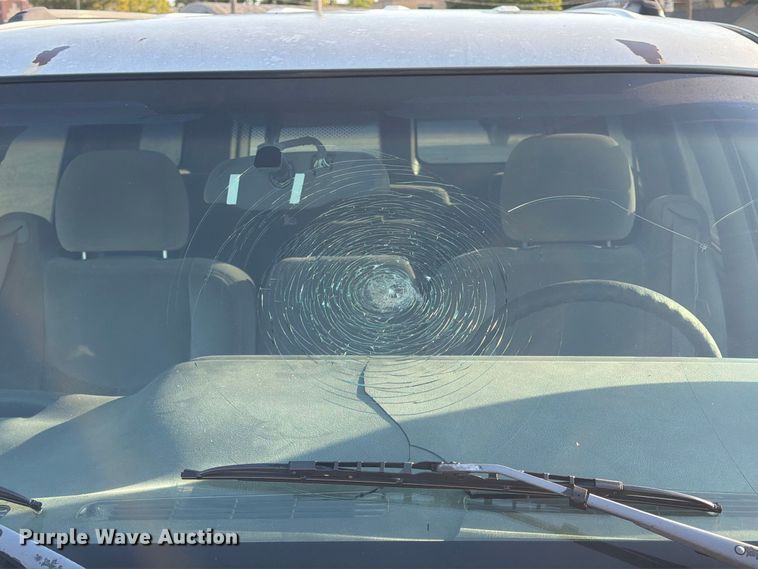 image for item EX4159 2004 Chevrolet Suburban 1500  SUV