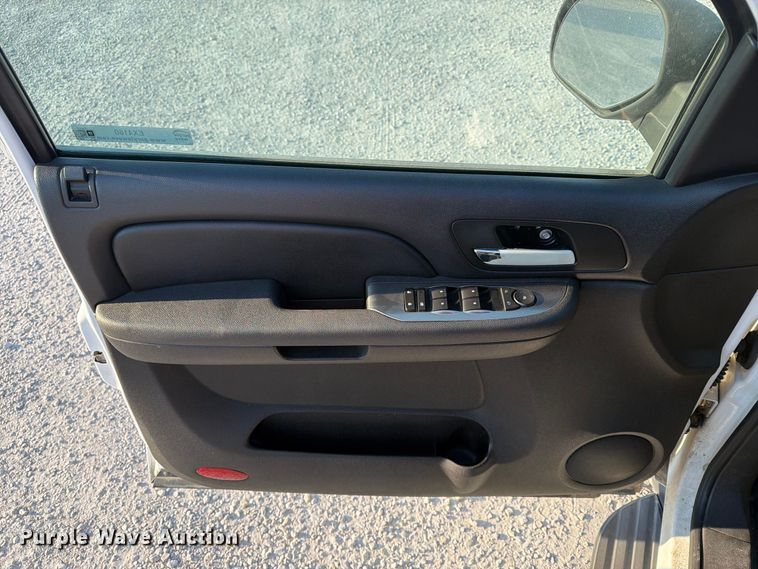 image for item EX4160 2007 Chevrolet Suburban 1500 SUV