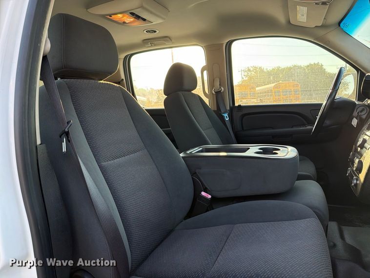 image for item EX4160 2007 Chevrolet Suburban 1500 SUV