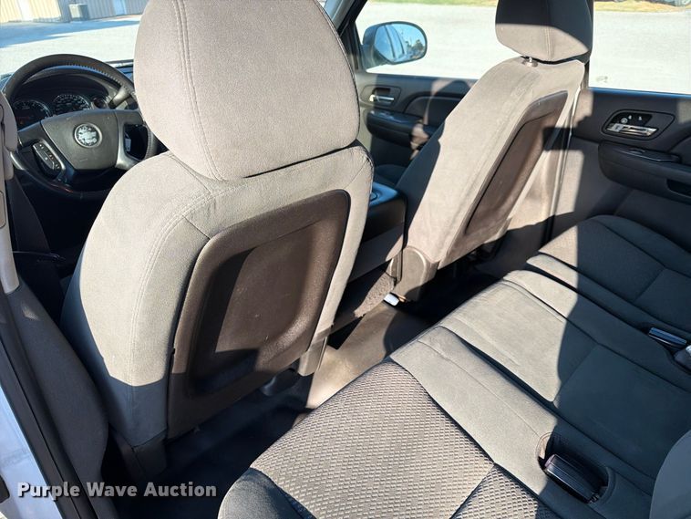 image for item EX4160 2007 Chevrolet Suburban 1500 SUV