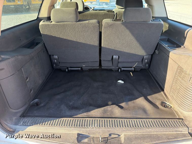 image for item EX4160 2007 Chevrolet Suburban 1500 SUV