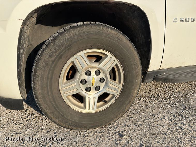 image for item EX4160 2007 Chevrolet Suburban 1500 SUV