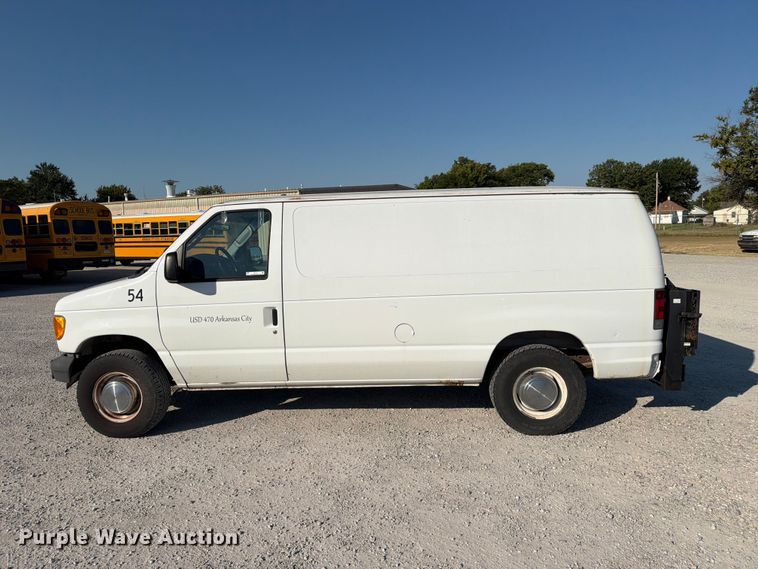 image for item EX4161 2004 Ford E250 van