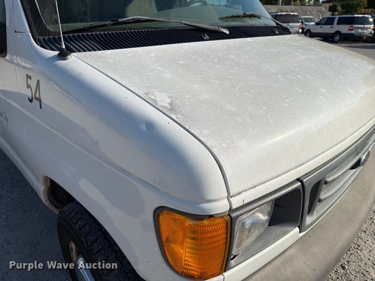 image for item EX4161 2004 Ford E250 van
