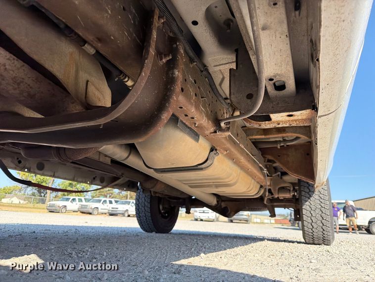 image for item EX4161 2004 Ford E250 van