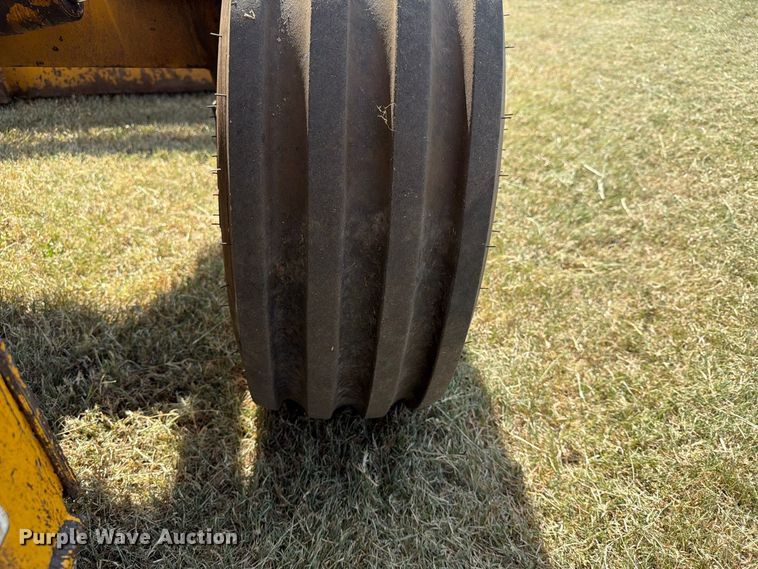image for item EX4162 1981 Massey Ferguson 20C tractor