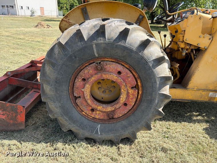 image for item EX4162 1981 Massey Ferguson 20C tractor