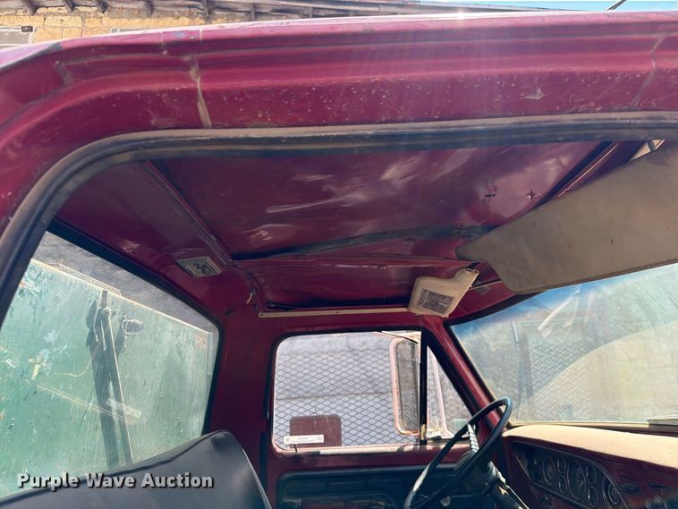 image for item EX4163 1978 Ford F600 dump truck