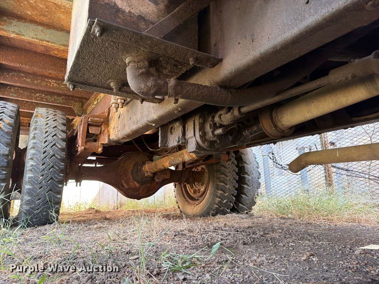 image for item EX4163 1978 Ford F600 dump truck