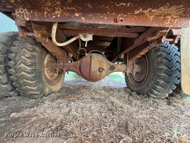 image for item EX4163 1978 Ford F600 dump truck