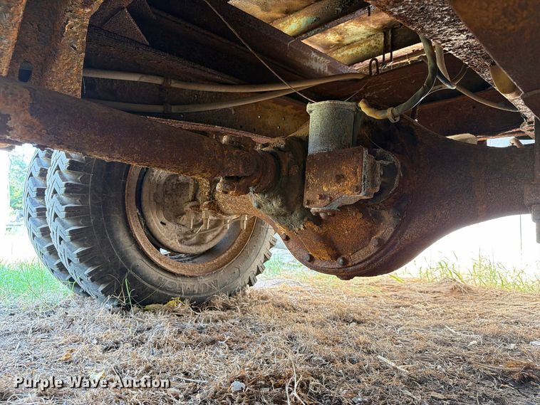 image for item EX4163 1978 Ford F600 dump truck