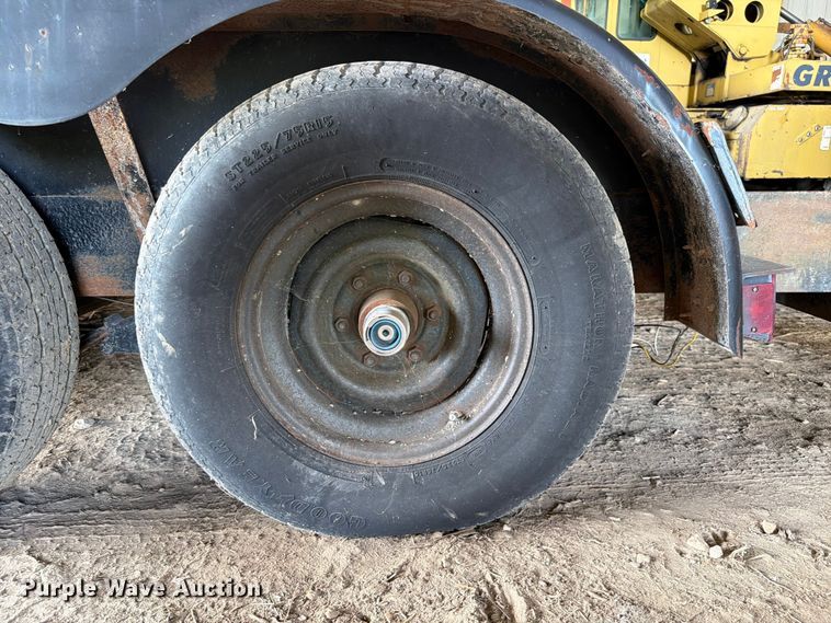 image for item FC3126 1993 Cronkhite Industries equipment trailer