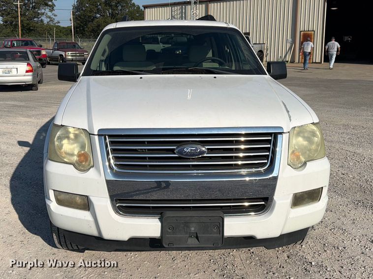 image for item FC3333 2008 Ford Explorer SUV